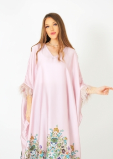 Picture of Pink Silk Kaftan with Fur