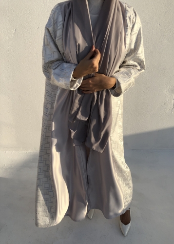 Picture of Grey Abaya