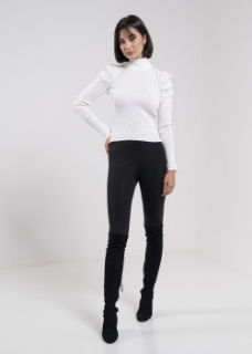 صورة White Top (Winter Collection)