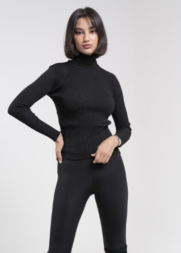 صورة Black Top (WINTER COLLECTION)