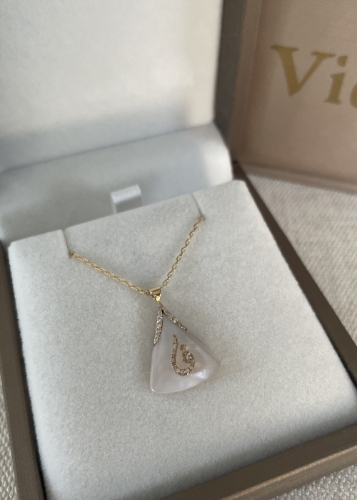 Picture of PYRAMID, NECKLACE LETTER  SMALL