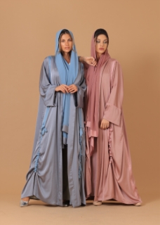 صورة Pure Silk Silver Grey Ribboned Abaya