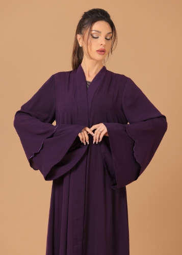 صورة Purple Embroidered Layer Abaya