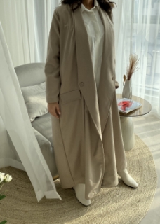 Picture of beige abaya